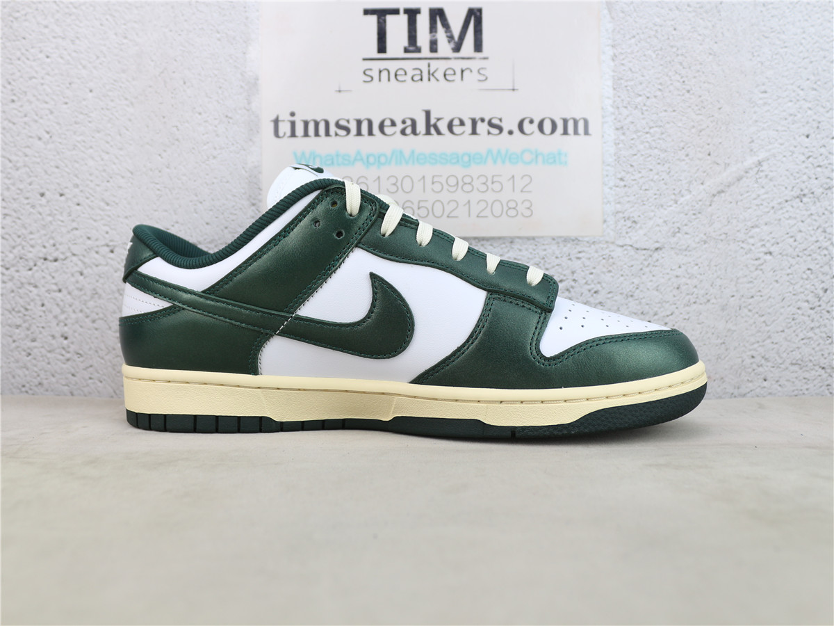 M Batch Nike Dunk Low Vintage Green DQ8580-100